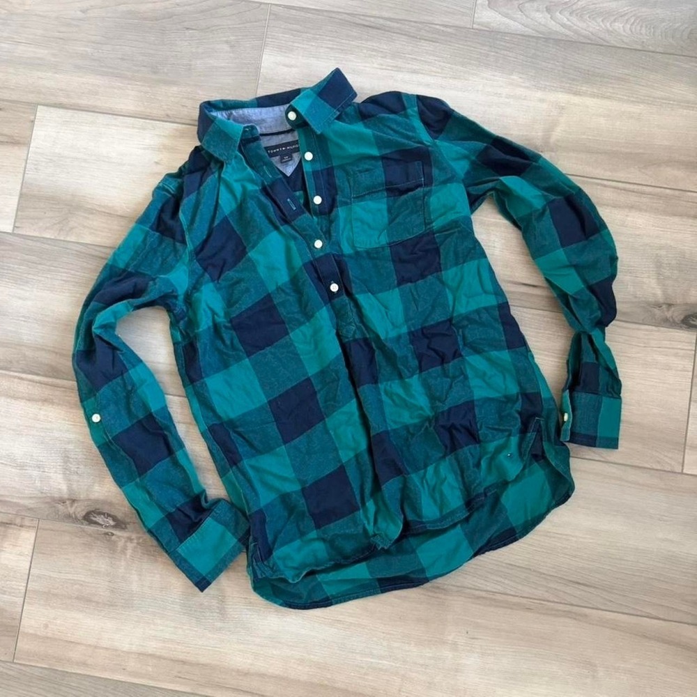 Tommy Hilfiger teal green and dark blue navy plaid half button-up shirt sz SM